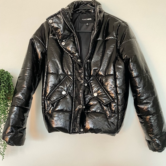 Fashion Nova Puffer Jacket - Picture 2 of 3